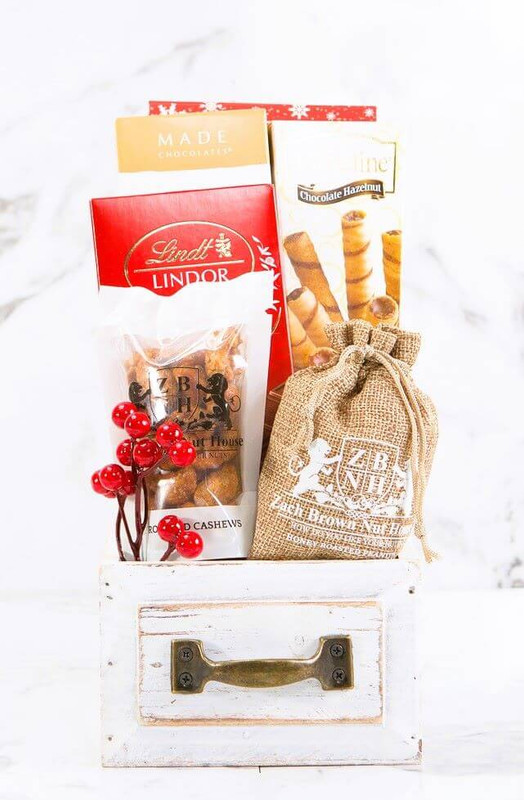 christmas vintage basket